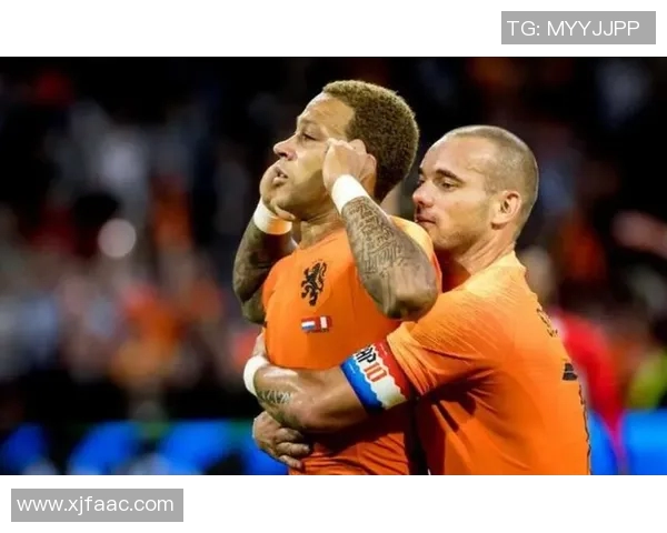 哈维西蒙斯:新星崛起,足球场上的未来之光与无限可能 哈维西蒙斯:新星崛起,足球场上的未来之光与无限可能