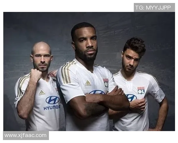 克莱蒙与布雷斯激战正酣谁能在法甲赛场上笑到最后