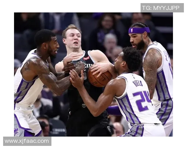 勇士与雷霆激战高清回放全场精彩瞬间尽在眼前