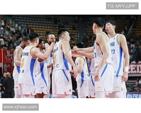 CBA精彩对决广东队迎战天津队直播盛况全程回顾与分析